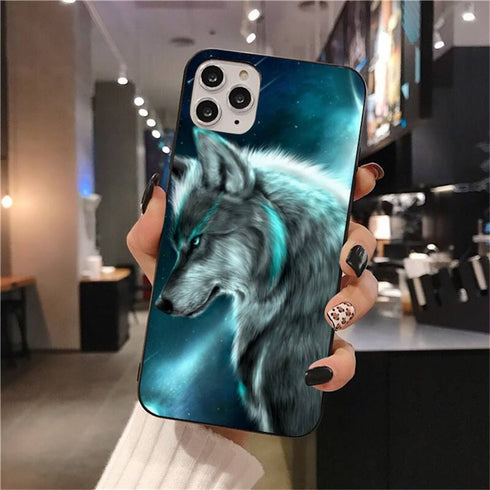 Coque Iphone Loup Lunaire